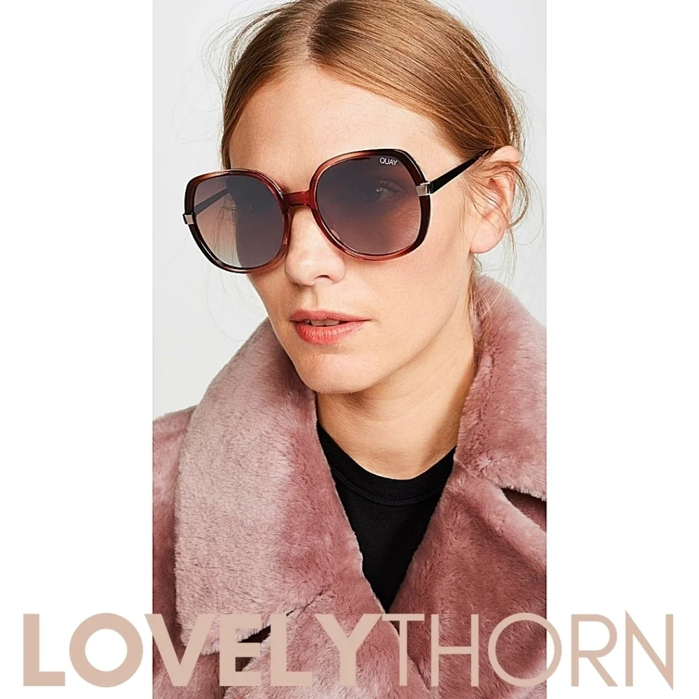 QUAY // ltd ed chrissy teigen retro-glam brown pink frames brown flash lens